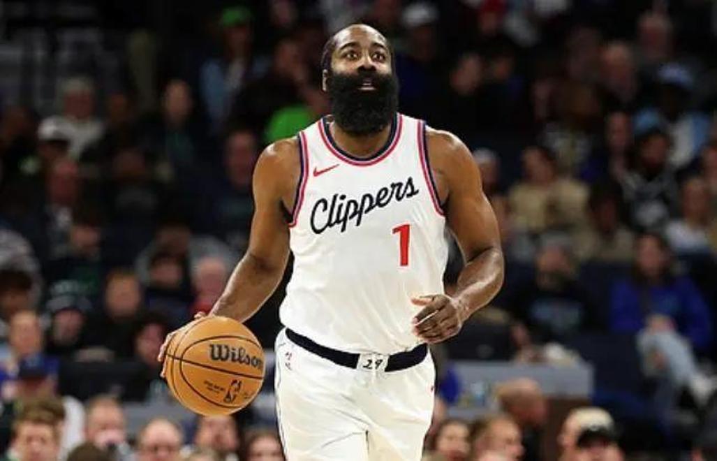 爱游戏官网快船王牌球员创赛季得分新高，媒体热捧，学生发展注册.