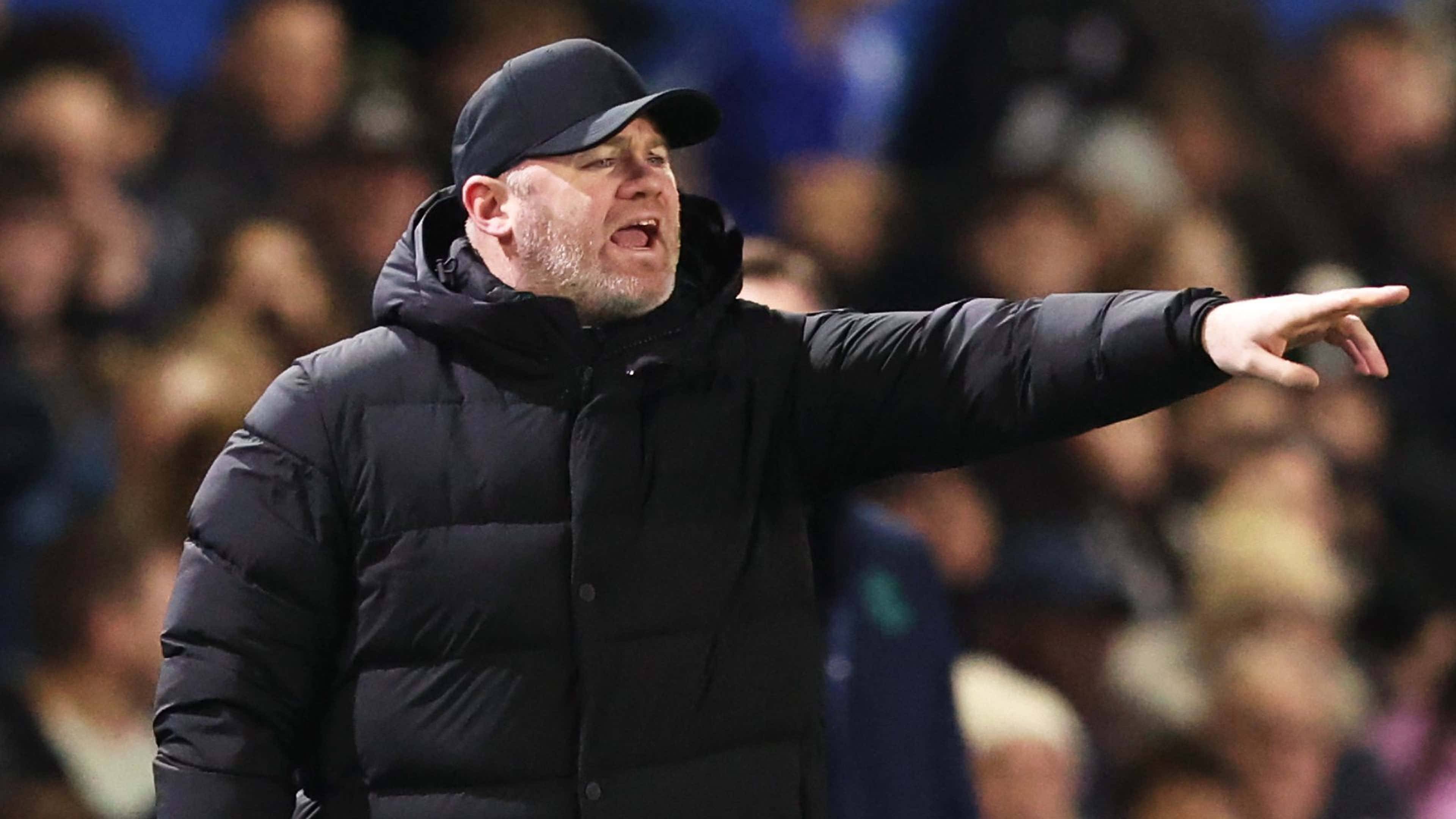 AYX爱游戏阿扎伦卡在公牛比赛中持续失利，败北引发热议！